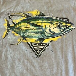 Columbia Performance Fishing Gear Medium Shirt